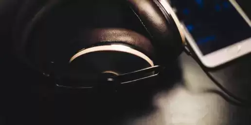 سهل الاستماع